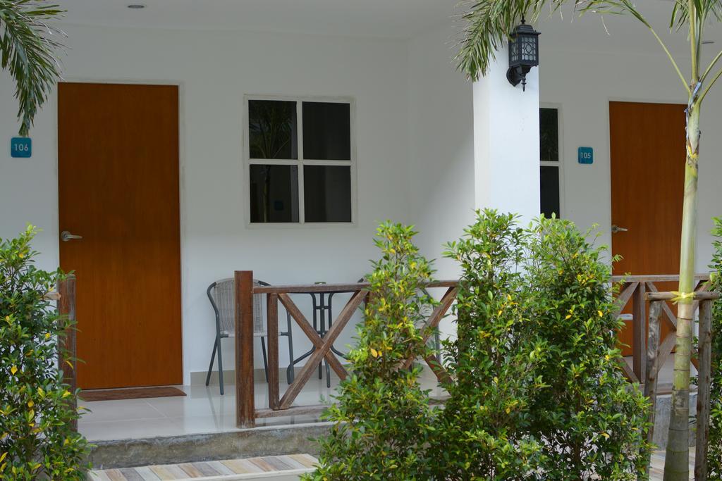 הוסטל Irest Ao Nang Seafront מראה חיצוני תמונה