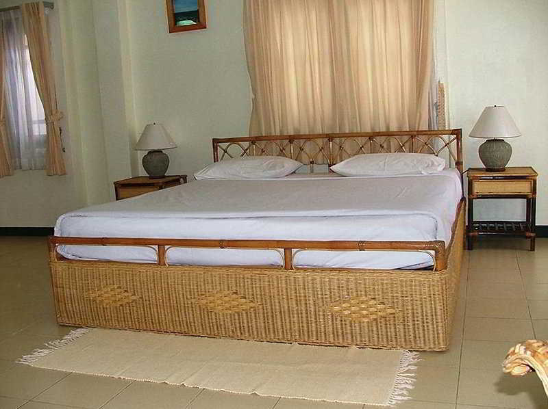 הוסטל Irest Ao Nang Seafront מראה חיצוני תמונה