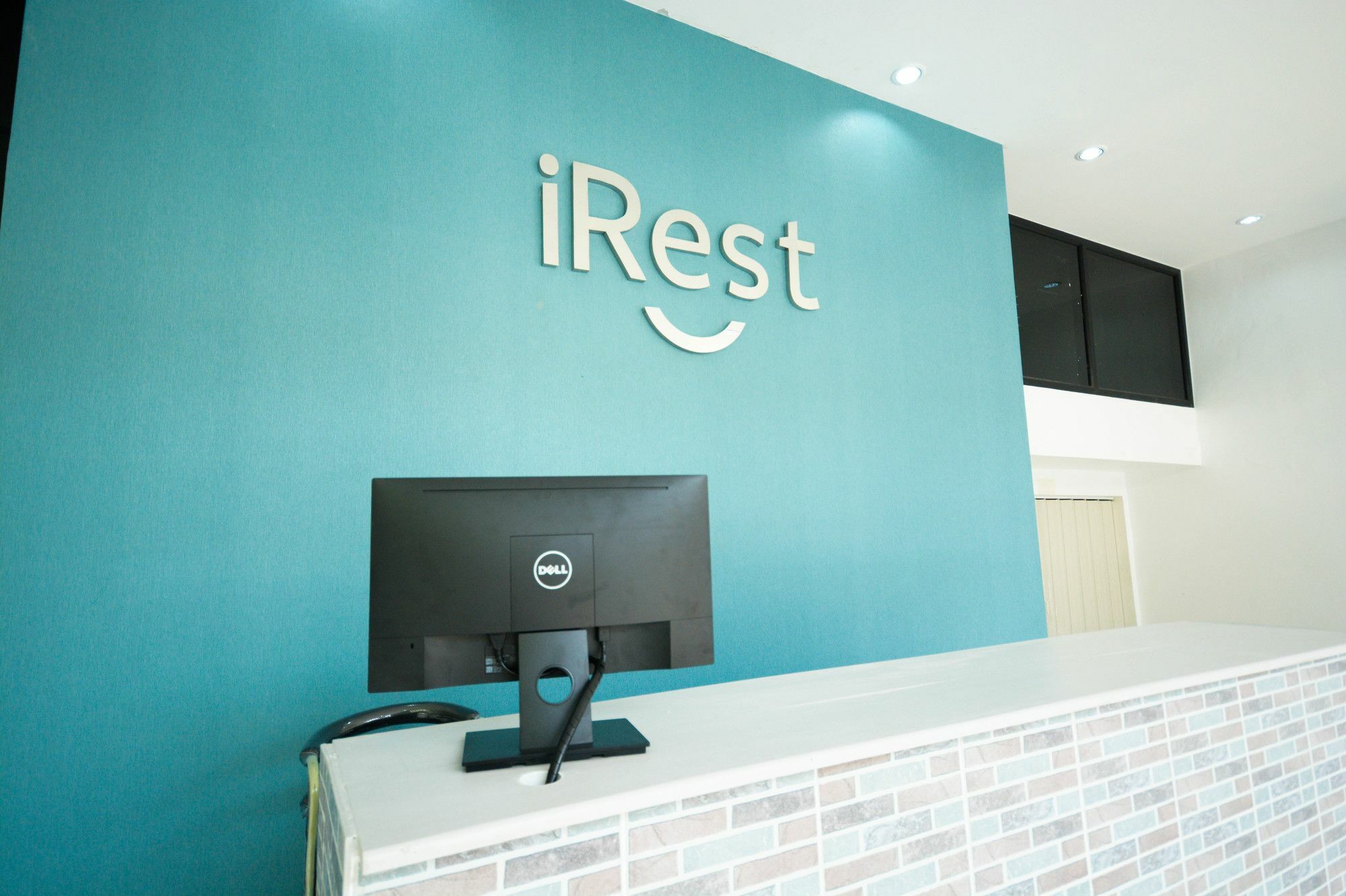 הוסטל Irest Ao Nang Seafront מראה חיצוני תמונה