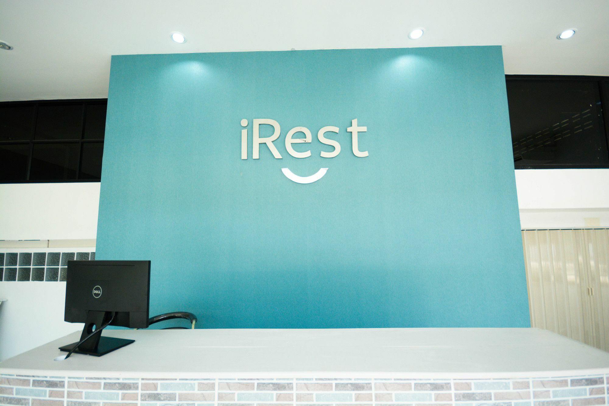 הוסטל Irest Ao Nang Seafront מראה חיצוני תמונה
